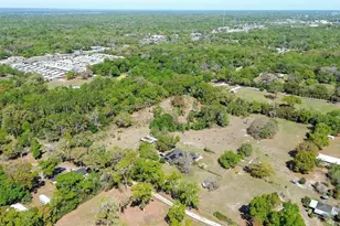 475 E New York Ave, Orange City, FL 32763 - Photo 29