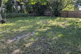 1725 Twin Oak St, Deltona, FL 32725 - Photo 15