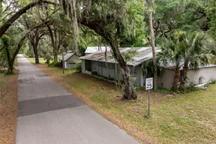 520 Desoto, De Leon Springs, FL 32130 - Photo 27