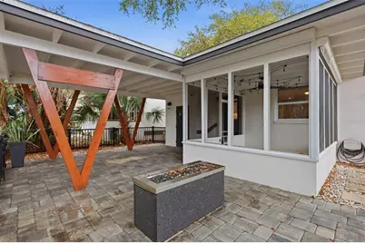 306 S Pine Street, New Smyrna Beach, FL 32169 - Photo 11