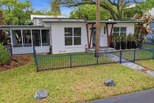 306 S Pine St, New Smyrna Beach, FL 32169 - Photo 3