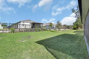 533 Emily Gln St, Deland, FL 32724 - Photo 7