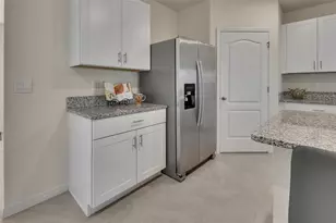 533 Emily Gln St, Deland, FL 32724 - Photo 15