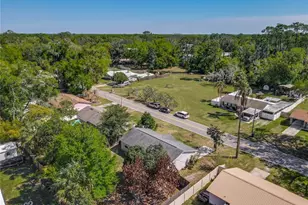 624 W New York Ave, Lake Helen, FL 32744 - Photo 41