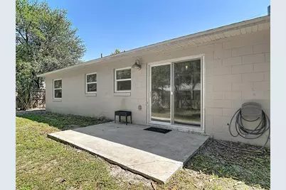 624 W New York Avenue, Lake Helen, FL 32744 - Photo 35