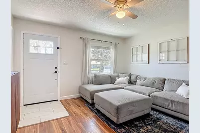 624 W New York Avenue, Lake Helen, FL 32744 - Photo 5