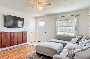 624 W New York Ave, Lake Helen, FL 32744 - Photo 7