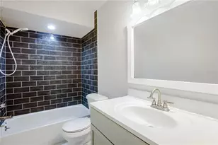 26312 Sleepy Hollow St, Sorrento, FL 32776 - Photo 9