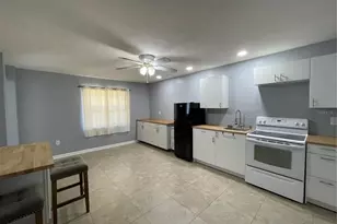 906 E Michigan Ave, Deland, FL 32724 - Photo 31