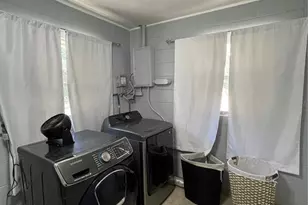 906 E Michigan Ave, Deland, FL 32724 - Photo 31