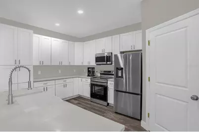 250 S Virginia Avenue, Deland, FL 32724 - Photo 7