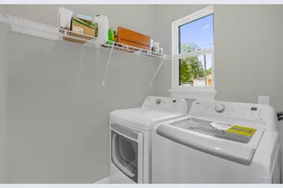 250 S Virginia Avenue, Deland, FL 32724 - Photo 9