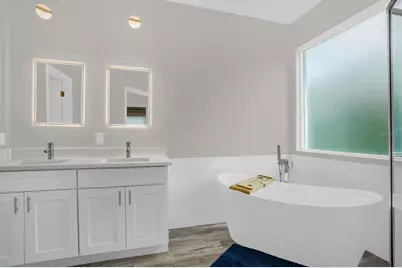 250 S Virginia Avenue, Deland, FL 32724 - Photo 13