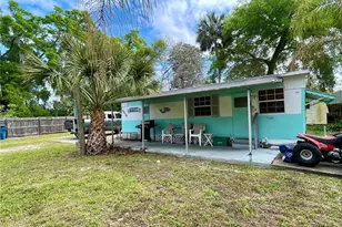 5075 Central Ave, De Leon Springs, FL 32130 - Photo 3