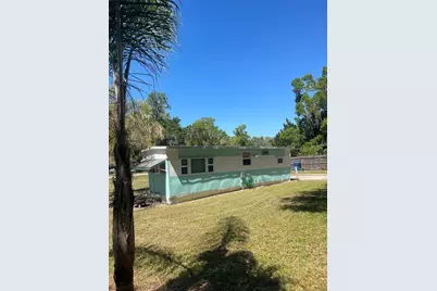 5075 Central Avenue, De Leon Springs, FL 32130 - Photo 9