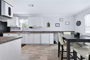 5266 Pineland Ave, Port Orange, FL 32127 - Photo 11