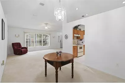 1028 Collins Avenue, Orange City, FL 32763 - Photo 7