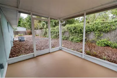 321 W Pennsylvania Avenue, Deland, FL 32720 - Photo 11