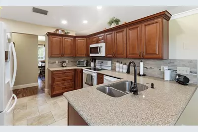 407 Glen Abbey Lane, Debary, FL 32713 - Photo 7