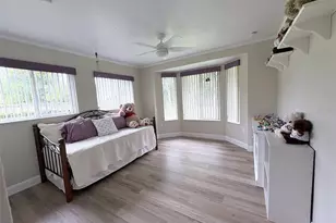 313 N Hill Ave, Deland, FL 32724 - Photo 13