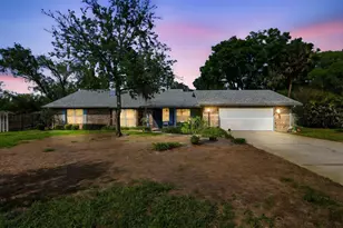 831 Freemans Farm Rd, Deland, FL 32720 - Photo 1