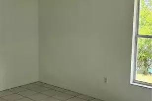 135 Larchmont Dr, Deltona, FL 32738 - Photo 7