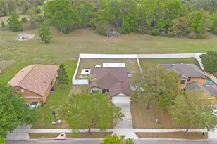 1763 Waterside Oaks Dr, Orange City, FL 32763 - Photo 35