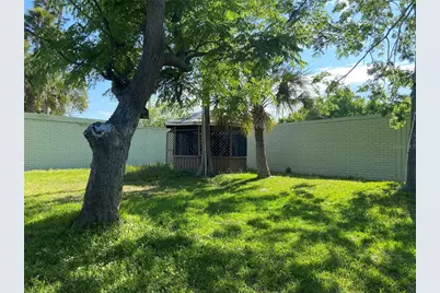 4 Lynwood Court, Daytona Beach, FL 32119 - Photo 3