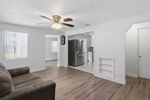 8 Angeles Rd, Debary, FL 32713 - Photo 27