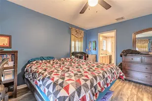 2431 Weatherford Dr, Deltona, FL 32738 - Photo 15