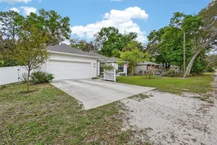 1440 10th St, Orange City, FL 32763 - Photo 33