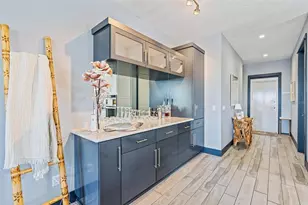 701 E 3rd Ave, New Smyrna Beach, FL 32169 - Photo 5