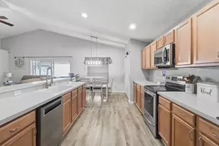 656 Swan Range Rd, Orange City, FL 32763 - Photo 15