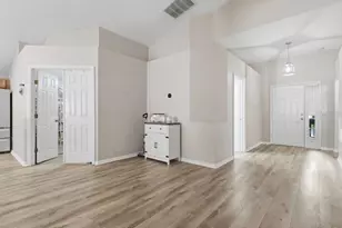 656 Swan Range Rd, Orange City, FL 32763 - Photo 9