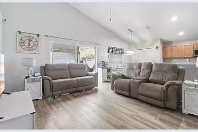 656 Swan Range Road, Orange City, FL 32763 - Photo 13