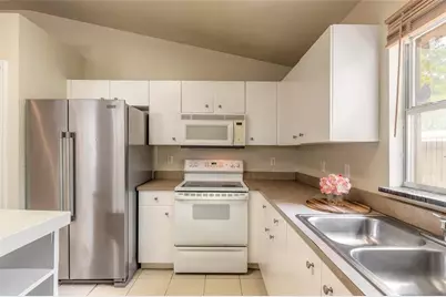 258 Jefferson Street, Ormond Beach, FL 32174 - Photo 9