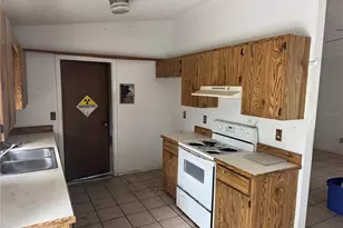 2711 Dristol Ln, Deltona, FL 32738 - Photo 3