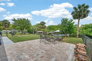 1523 Lakeside Dr, Deland, FL 32720 - Photo 45