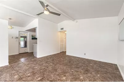 304 Fox Place, Port Orange, FL 32127 - Photo 9