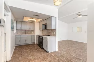 304 Fox Pl, Port Orange, FL 32127 - Photo 11