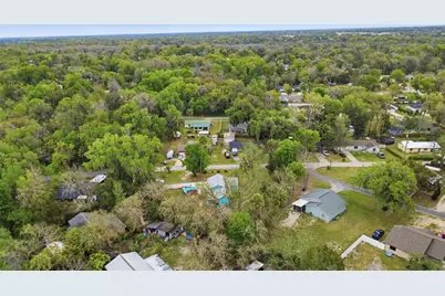 460 Alhambra Avenue, De Leon Springs, FL 32130 - Photo 7