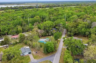 460 Alhambra Ave, De Leon Springs, FL 32130 - Photo 5