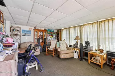 267 Poinciana Avenue, Port Orange, FL 32127 - Photo 11