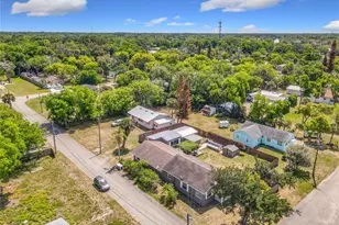 265 Newcomb St, New Smyrna Beach, FL 32168 - Photo 65