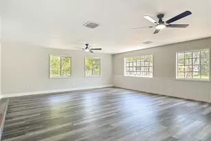 265 Newcomb St, New Smyrna Beach, FL 32168 - Photo 3