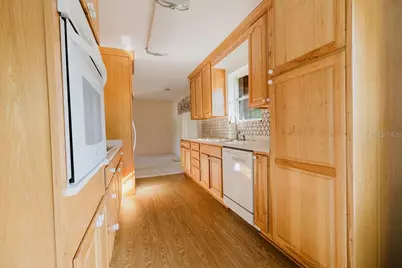 305 S Woodward Avenue, Deland, FL 32720 - Photo 9