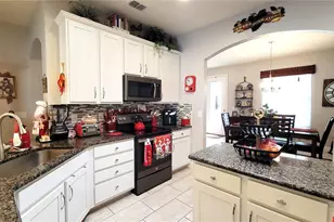 600 Sugar Ridge Dr, Deland, FL 32720 - Photo 11