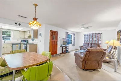 805 E 11th Avenue, New Smyrna Beach, FL 32169 - Photo 5