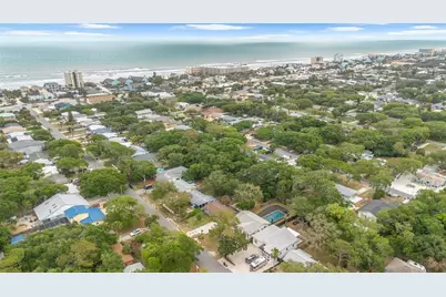 805 E 11th Avenue, New Smyrna Beach, FL 32169 - Photo 25