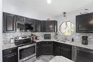 1061 Torchwood Dr, Deland, FL 32724 - Photo 7